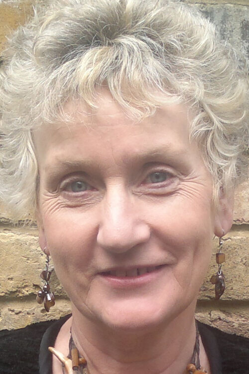 Linda Aronson